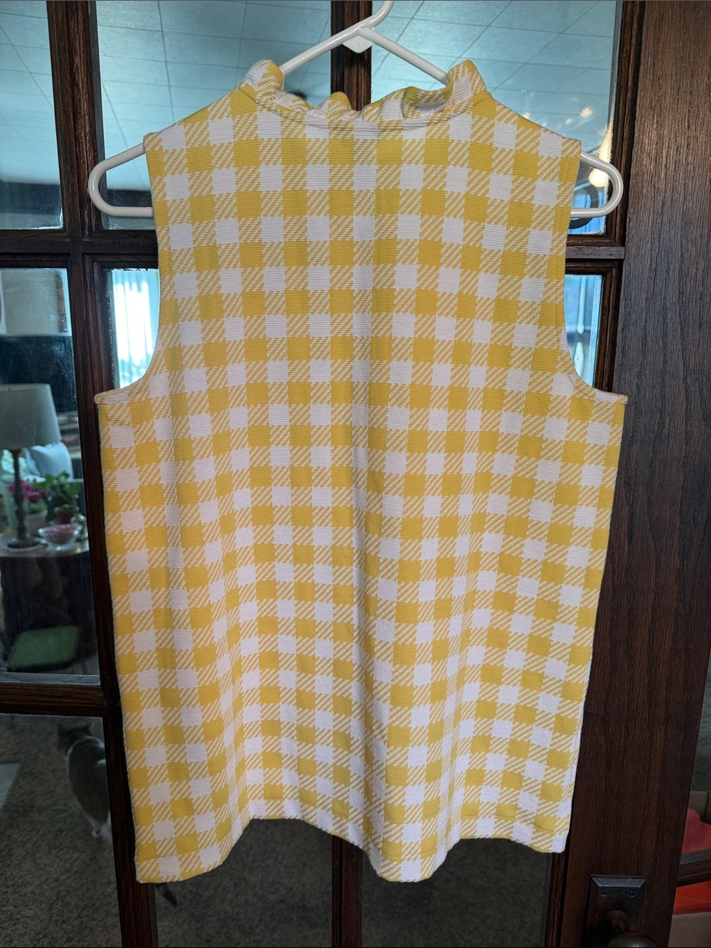 Ann Taylor Yellow Gingham Ruffle Neck Sleeveless Shell Top Size M Button Front - Picture 5 of 5
